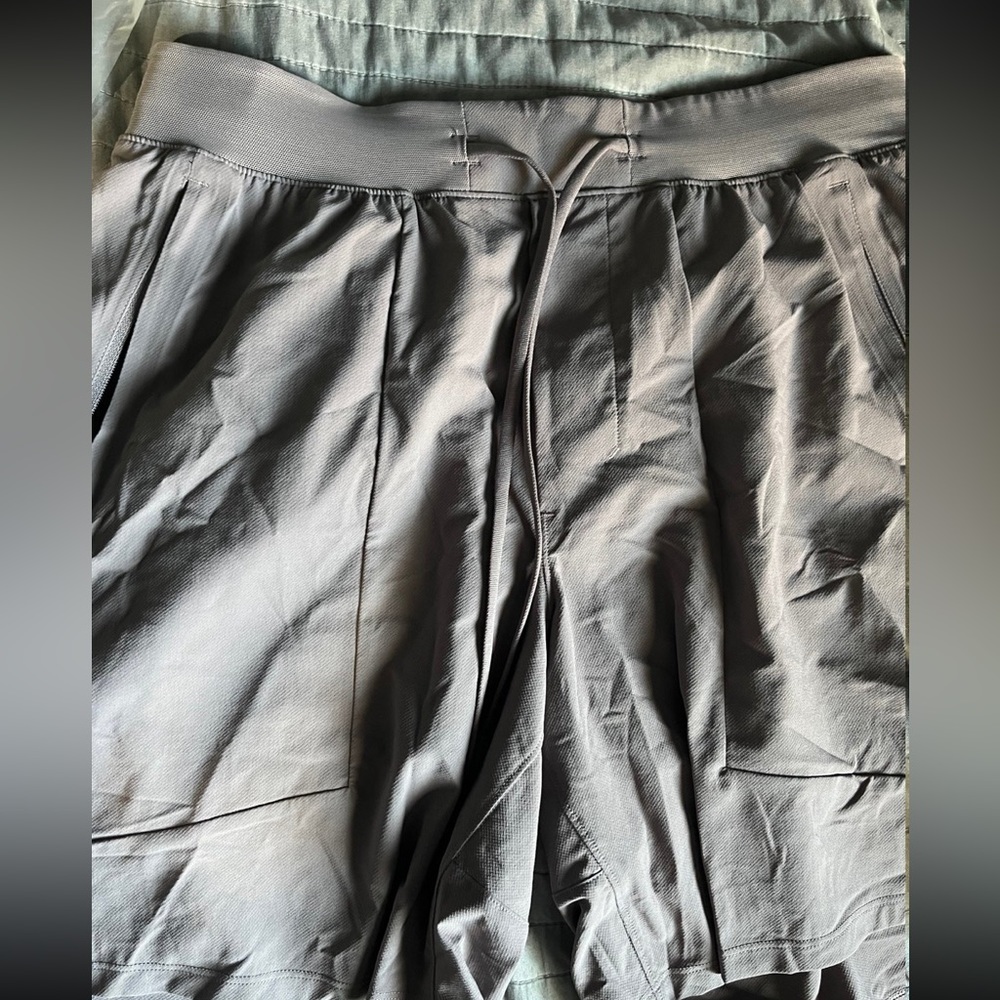 Lululemon license to train 7” linerless